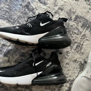 Nike air 270